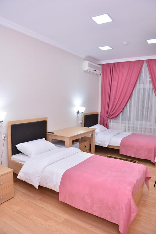 Planet Inn Hotel Baku Exterior foto