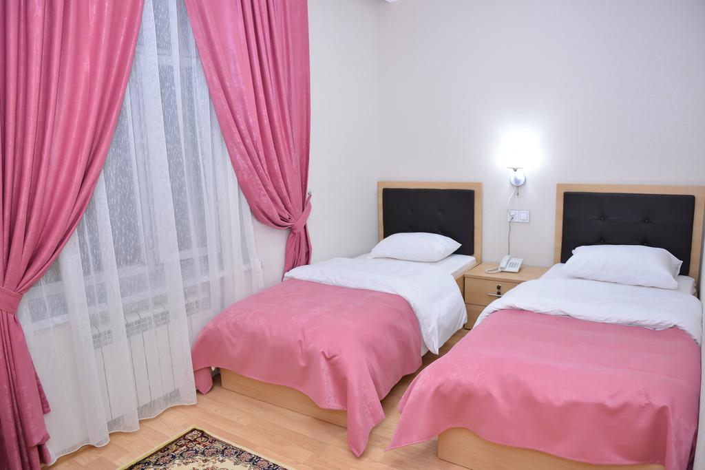 Planet Inn Hotel Baku Exterior foto