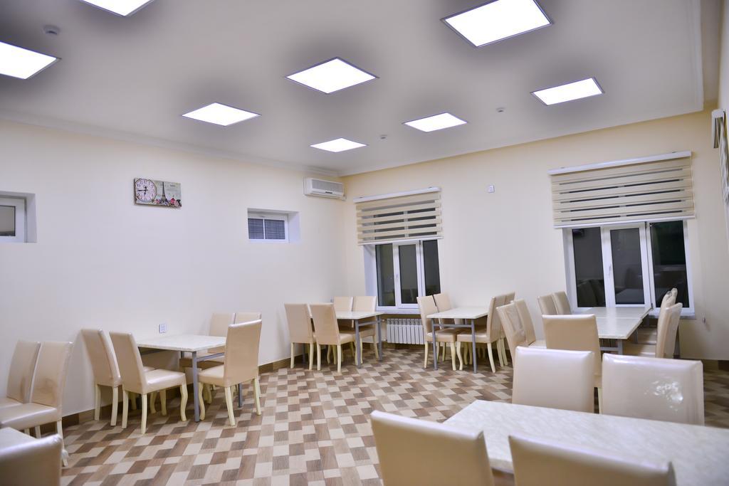 Planet Inn Hotel Baku Exterior foto