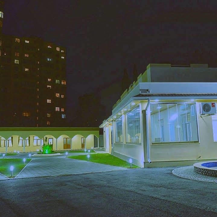 Planet Inn Hotel Baku Exterior foto