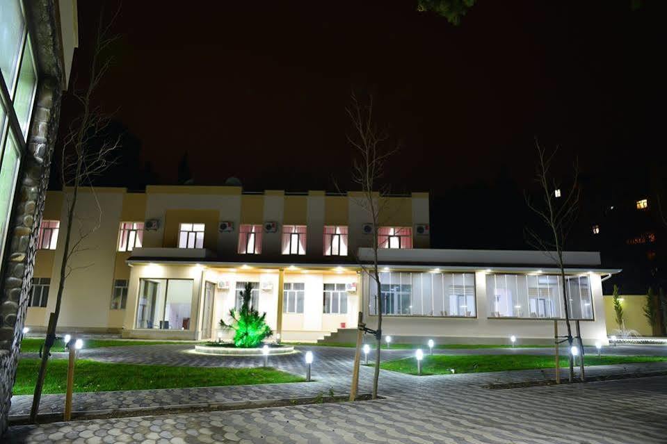 Planet Inn Hotel Baku Exterior foto